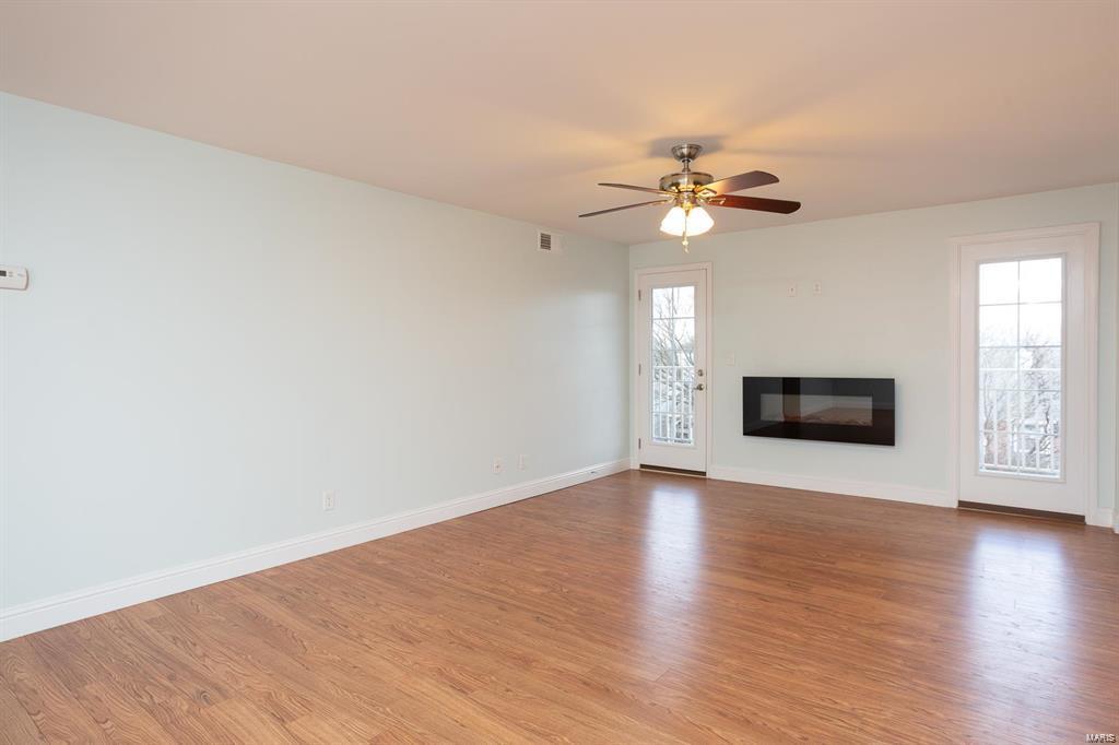 Manors At Village Green Condo The - Residential