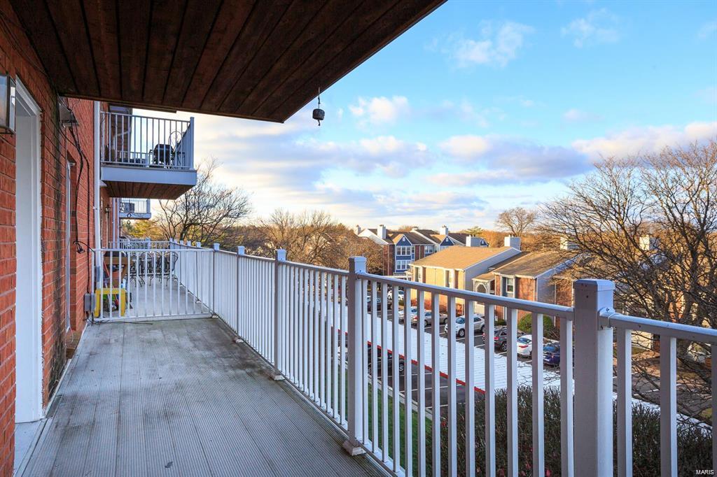 Manors At Village Green Condo The - Residential