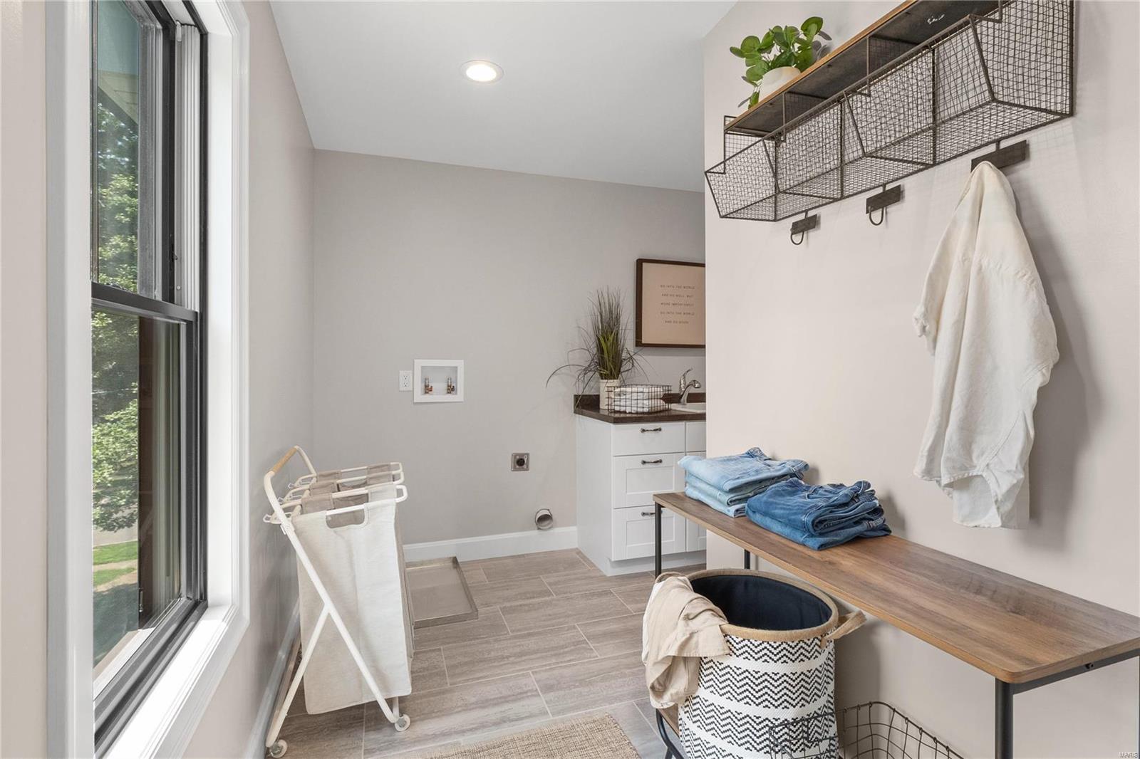 Angelica P Lockwood Second - Residential