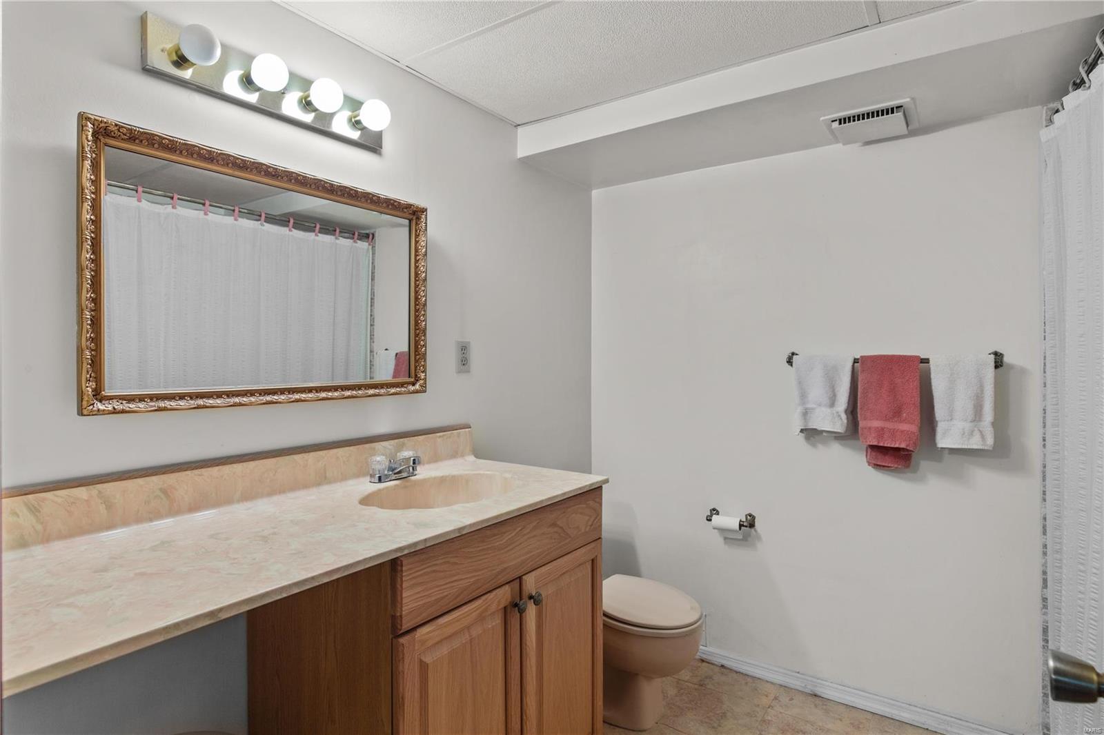 Creve Coeur Place Add - Residential