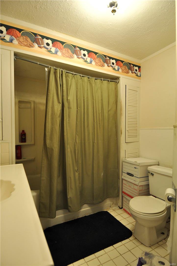 Tuxedo Park - Residential