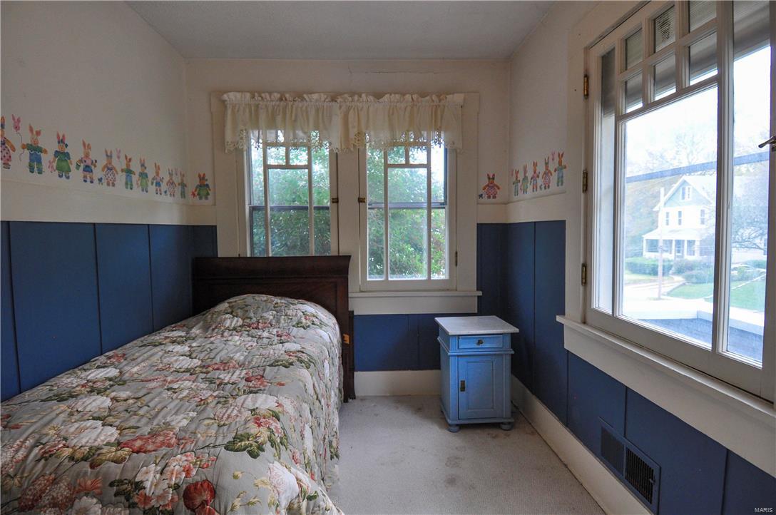 Tuxedo Park - Residential