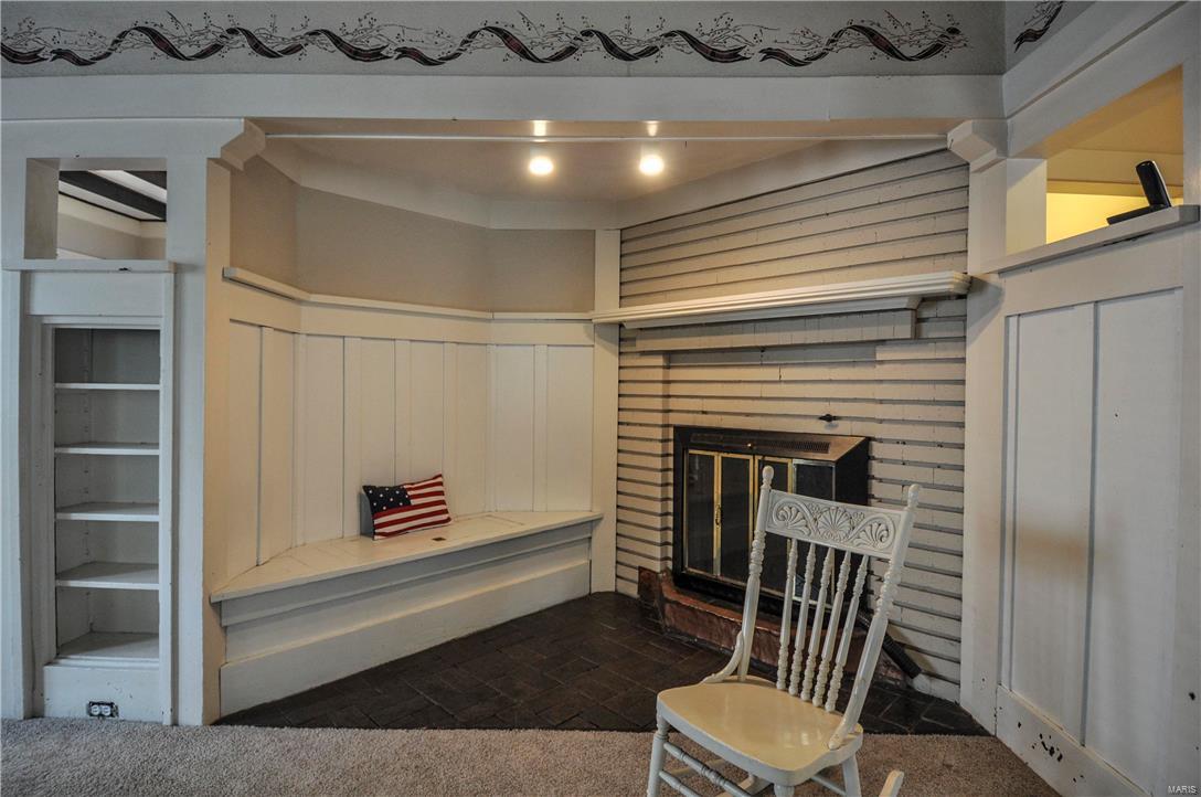 Tuxedo Park - Residential