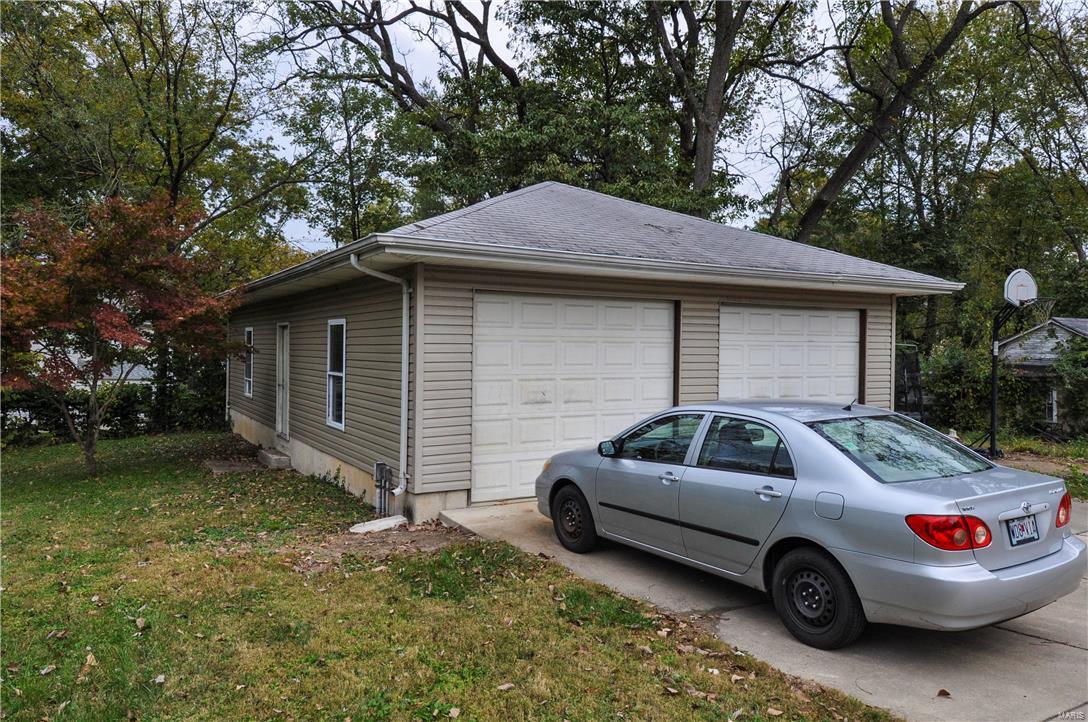 Tuxedo Park - Residential