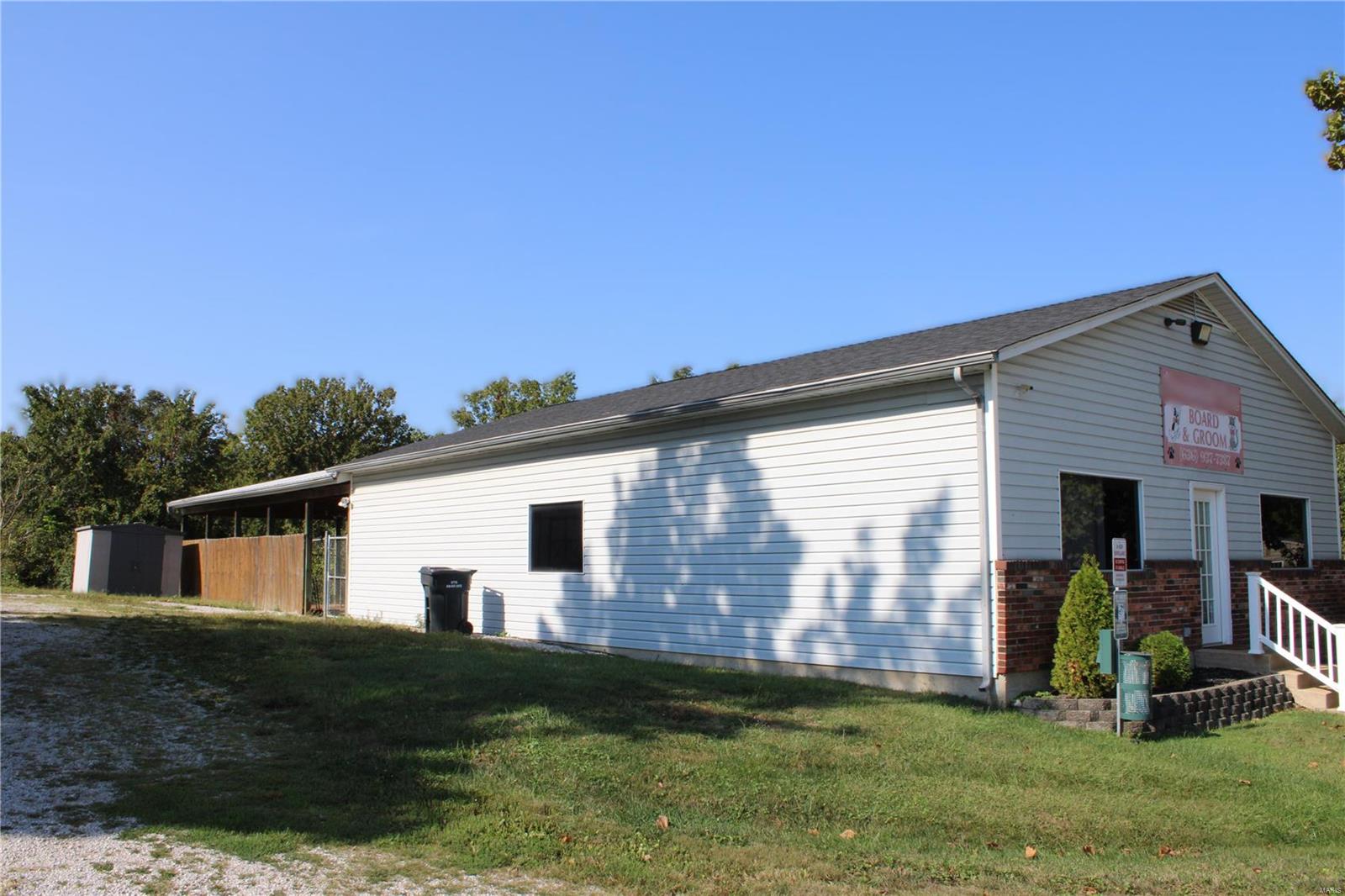 2203 Us Highway 61