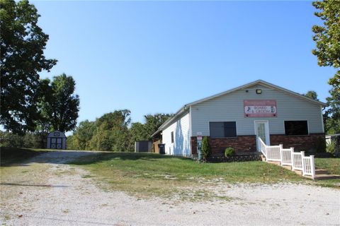 2203 Us Highway 61 Festus MO 63028