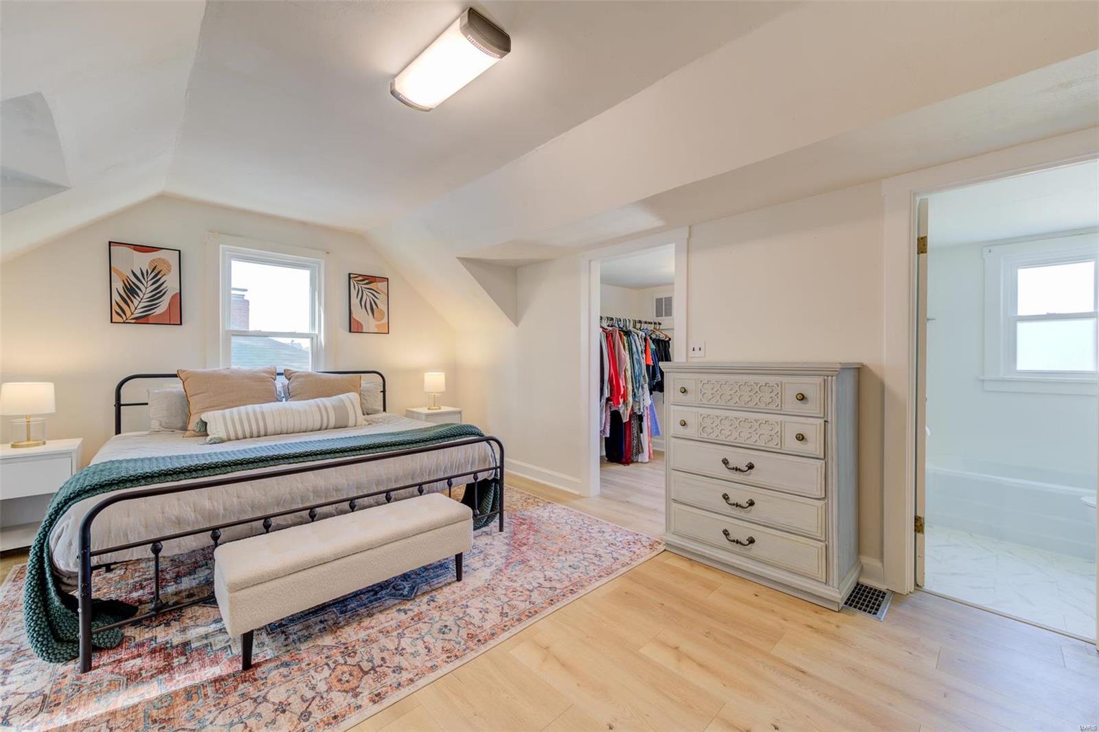 St Charles, Missouri 63301, United States, 3 Bedrooms Bedrooms, ,3 BathroomsBathrooms,Residential,Pending,39883