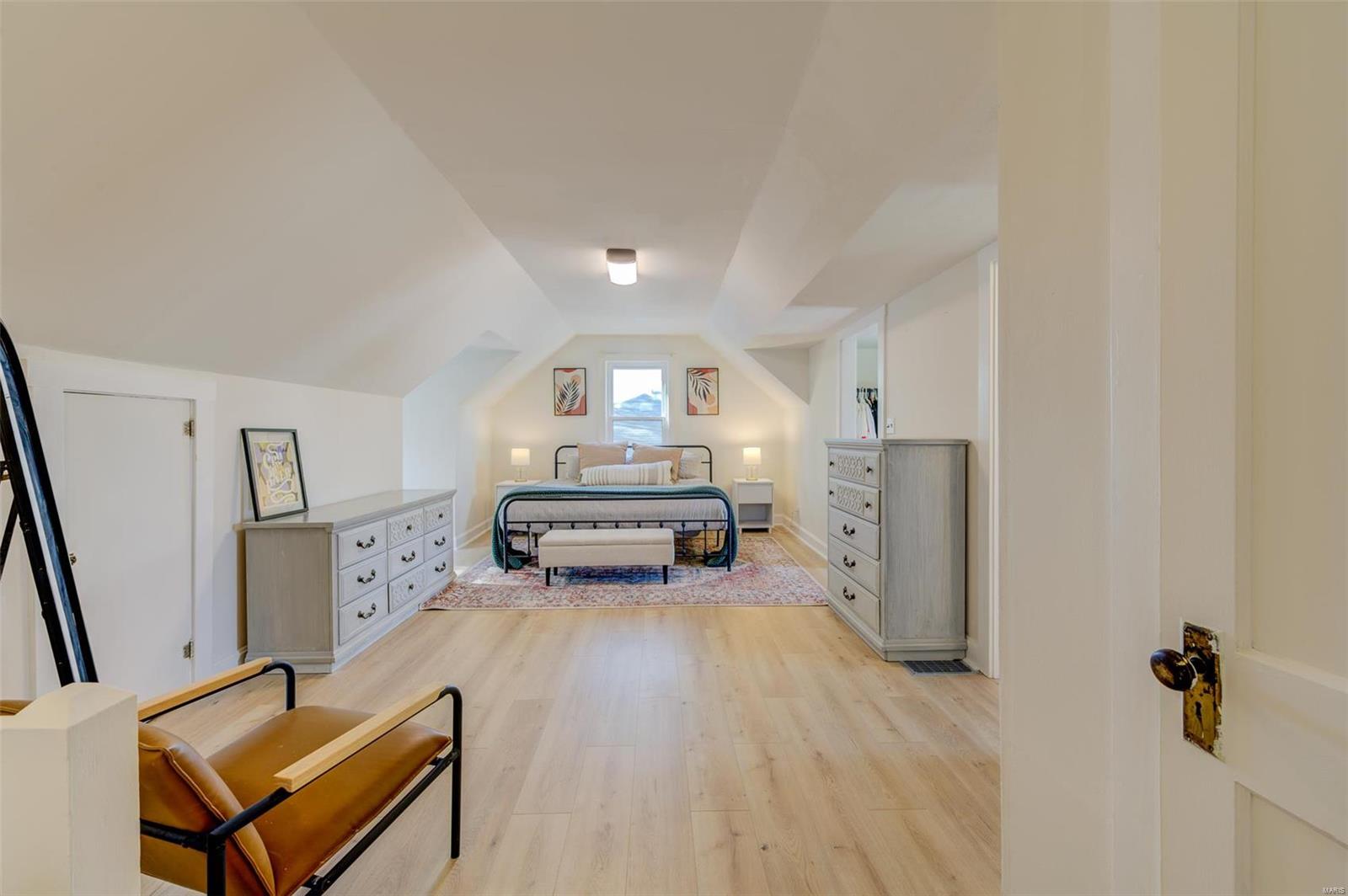 St Charles, Missouri 63301, United States, 3 Bedrooms Bedrooms, ,3 BathroomsBathrooms,Residential,Pending,39883