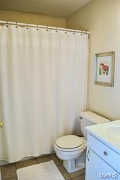 Treetop Condo Ph 2 - Residential
