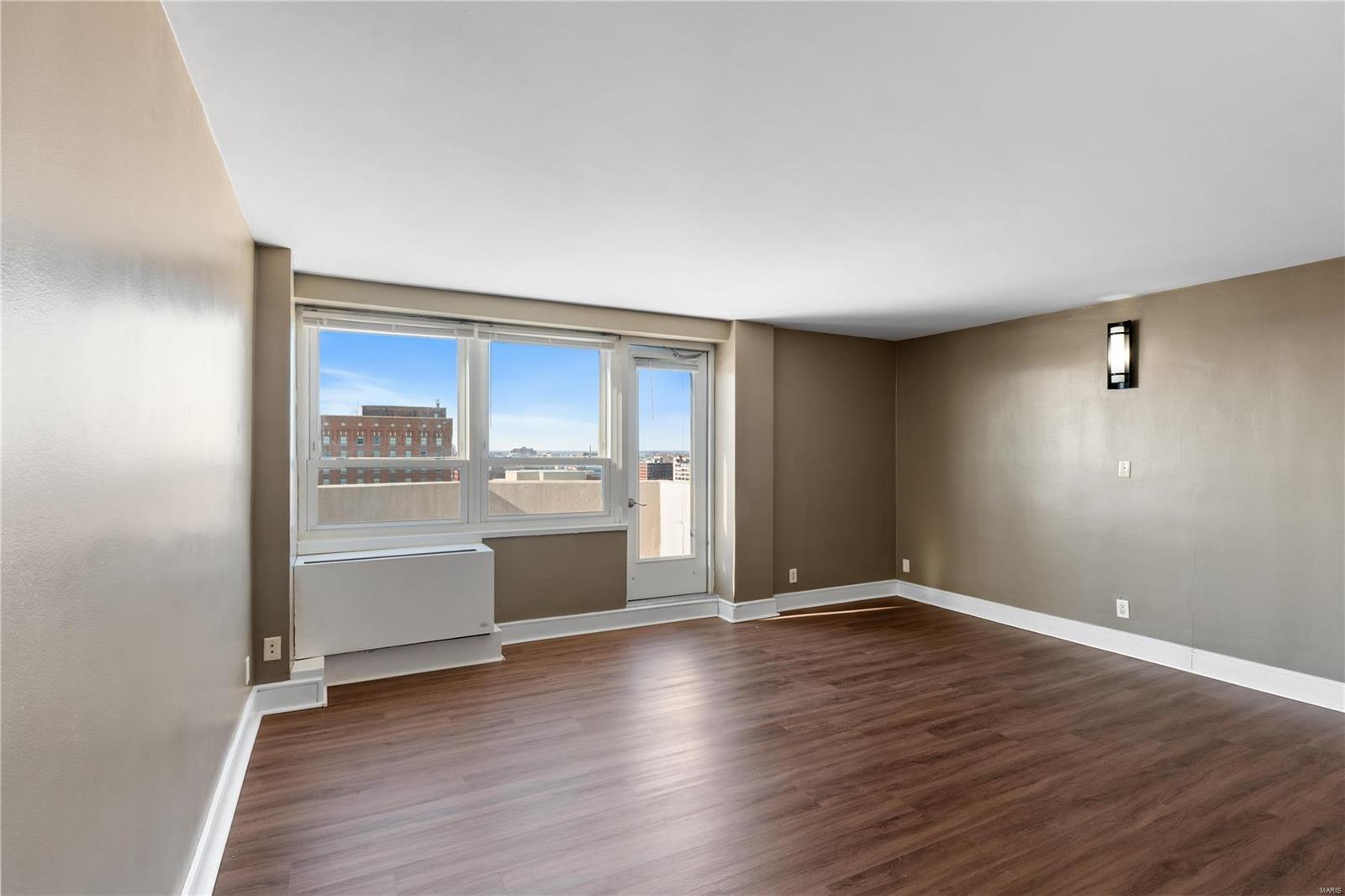 210 N 17th Street 1411