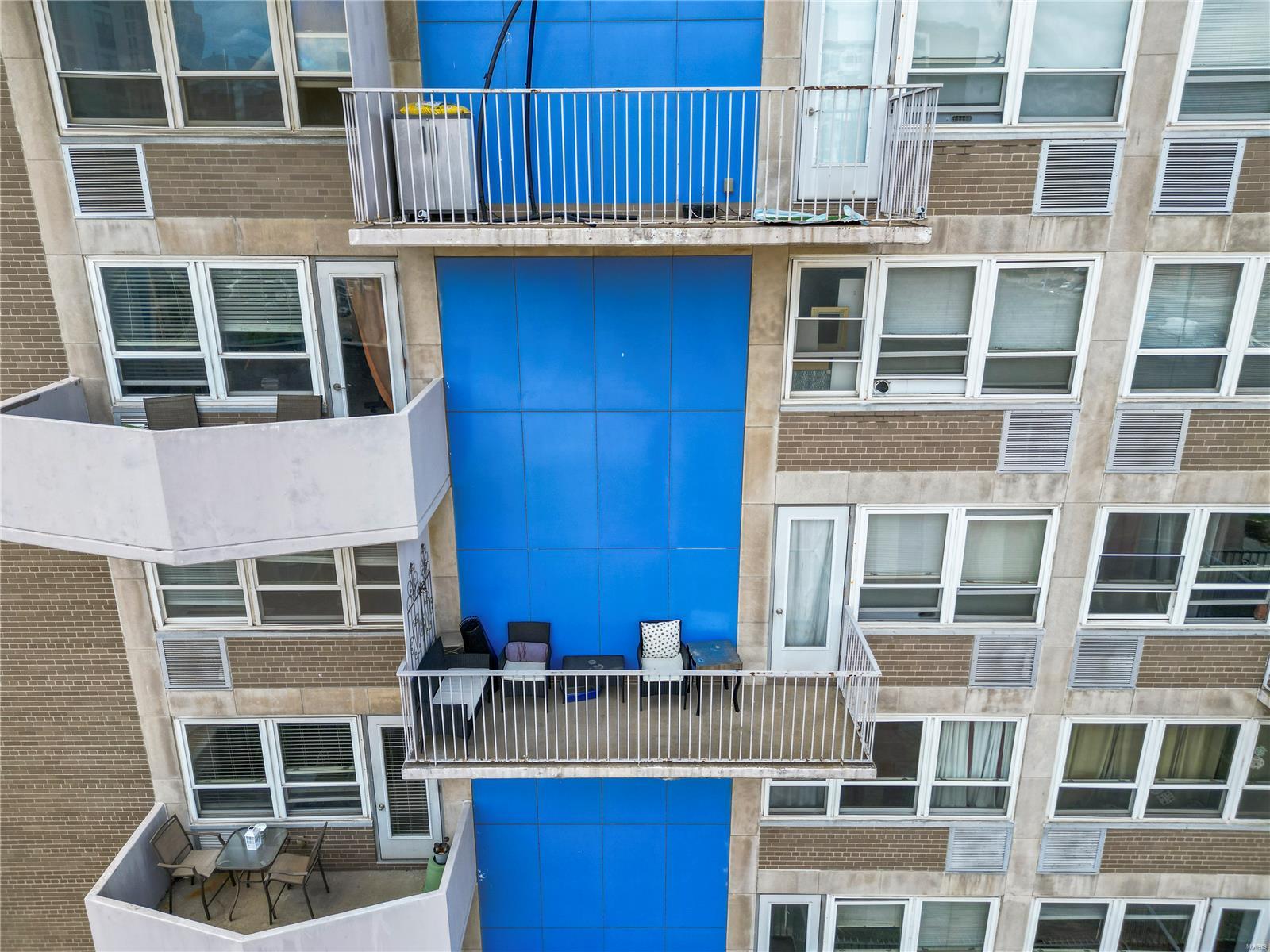 210 N 17th Street 610