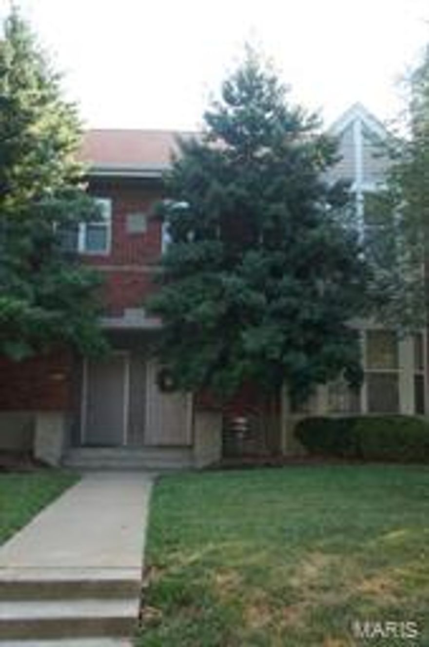 Beautiful 3bd/2.5 bath townhome in the CWE. If you want to live in the CWE this is the place! The kitchen has beautiful cabinets and a very large walk-in pantry along with a space for a table. The first floor also features a half bath, large living area and dining room. Upstairs there are 3 spacious bedrooms with one of them being a master suite with its own bathroom and walk-in closet. The whole house has brand new carpet. There is a beautiful yard for entertaining that leads to a 3 car garage. You are within walking distance to shopping, entertainment and hospitals. Schedule a showing today!! Location: City