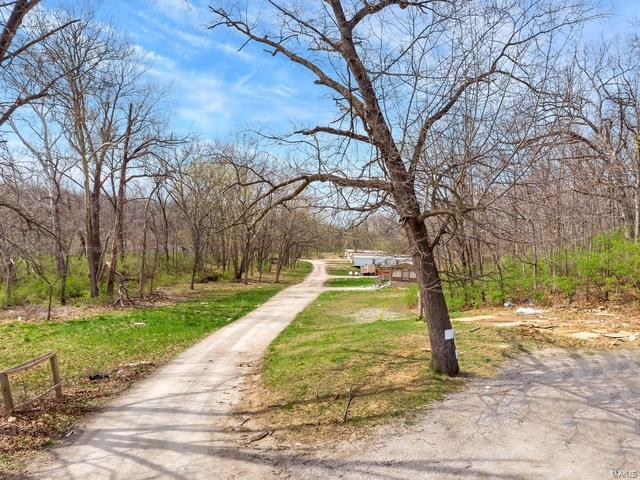 42 Pleasant Valley Lane