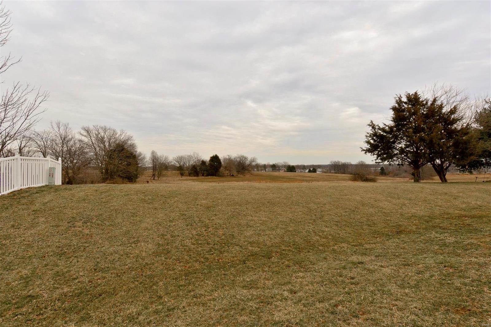 Vlgs At Dardenne Prairie - Residential