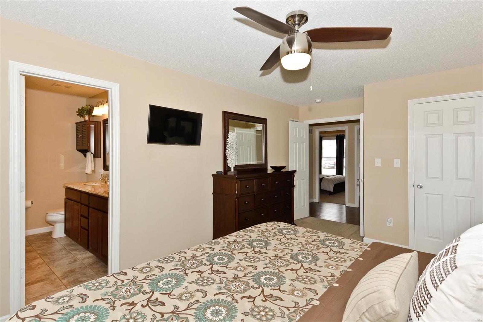 Vlgs At Dardenne Prairie - Residential