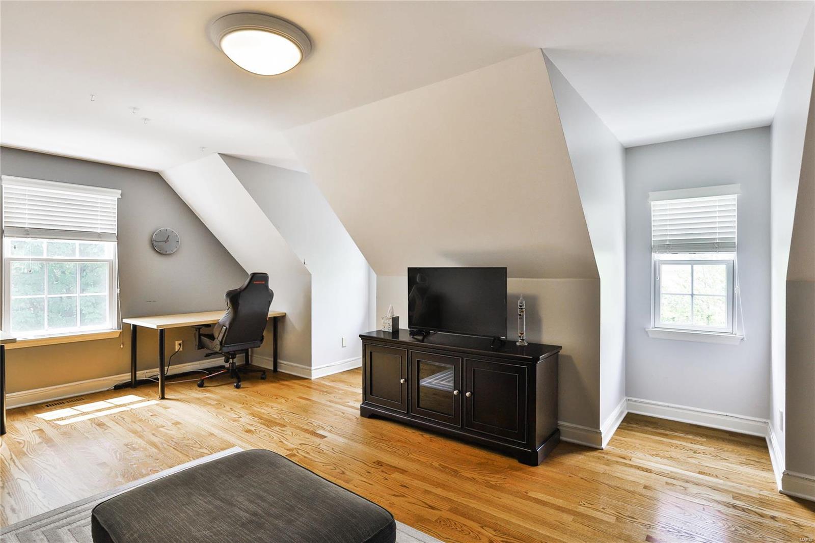 Faron Hill - Residential