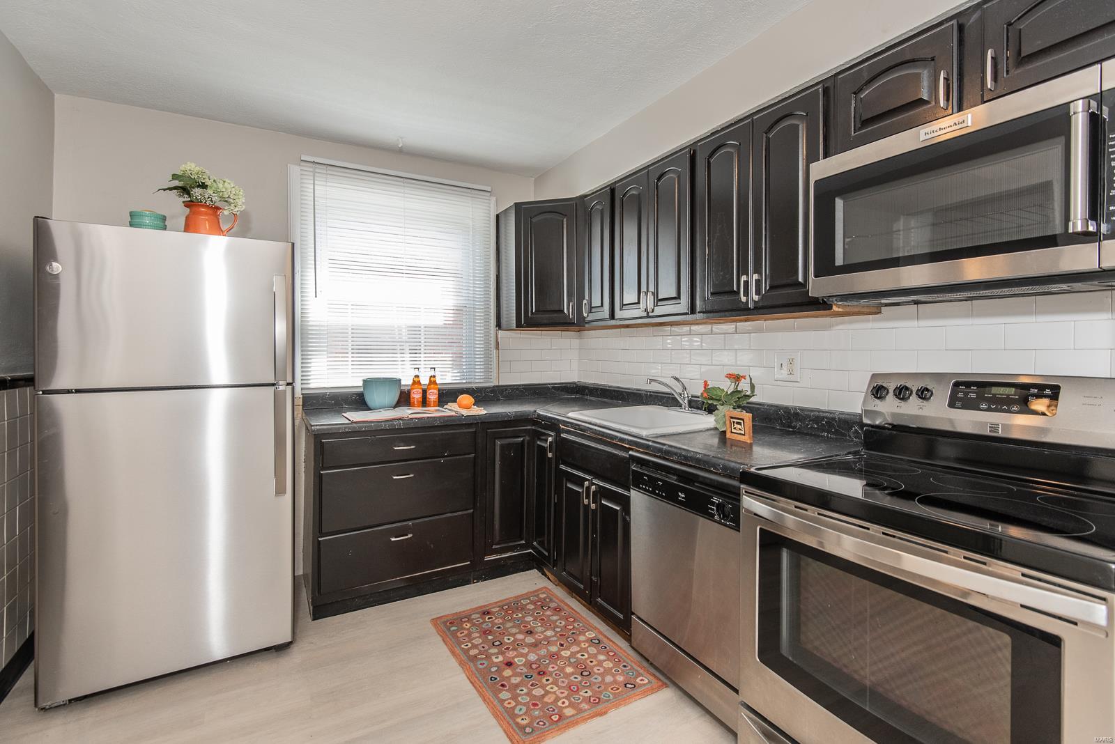 St Louis, Missouri 63130, United States, 4 Bedrooms Bedrooms, ,1 BathroomBathrooms,Residential,Pending,101094