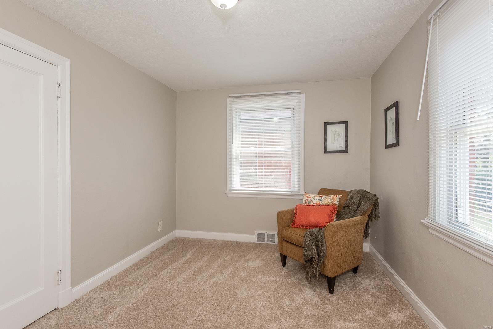 St Louis, Missouri 63130, United States, 4 Bedrooms Bedrooms, ,1 BathroomBathrooms,Residential,Pending,101094