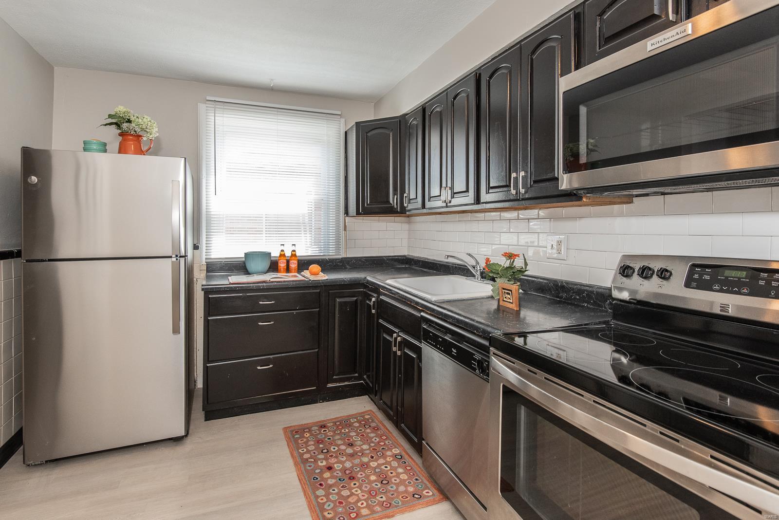 St Louis, Missouri 63130, United States, 4 Bedrooms Bedrooms, ,1 BathroomBathrooms,Residential,Pending,101094