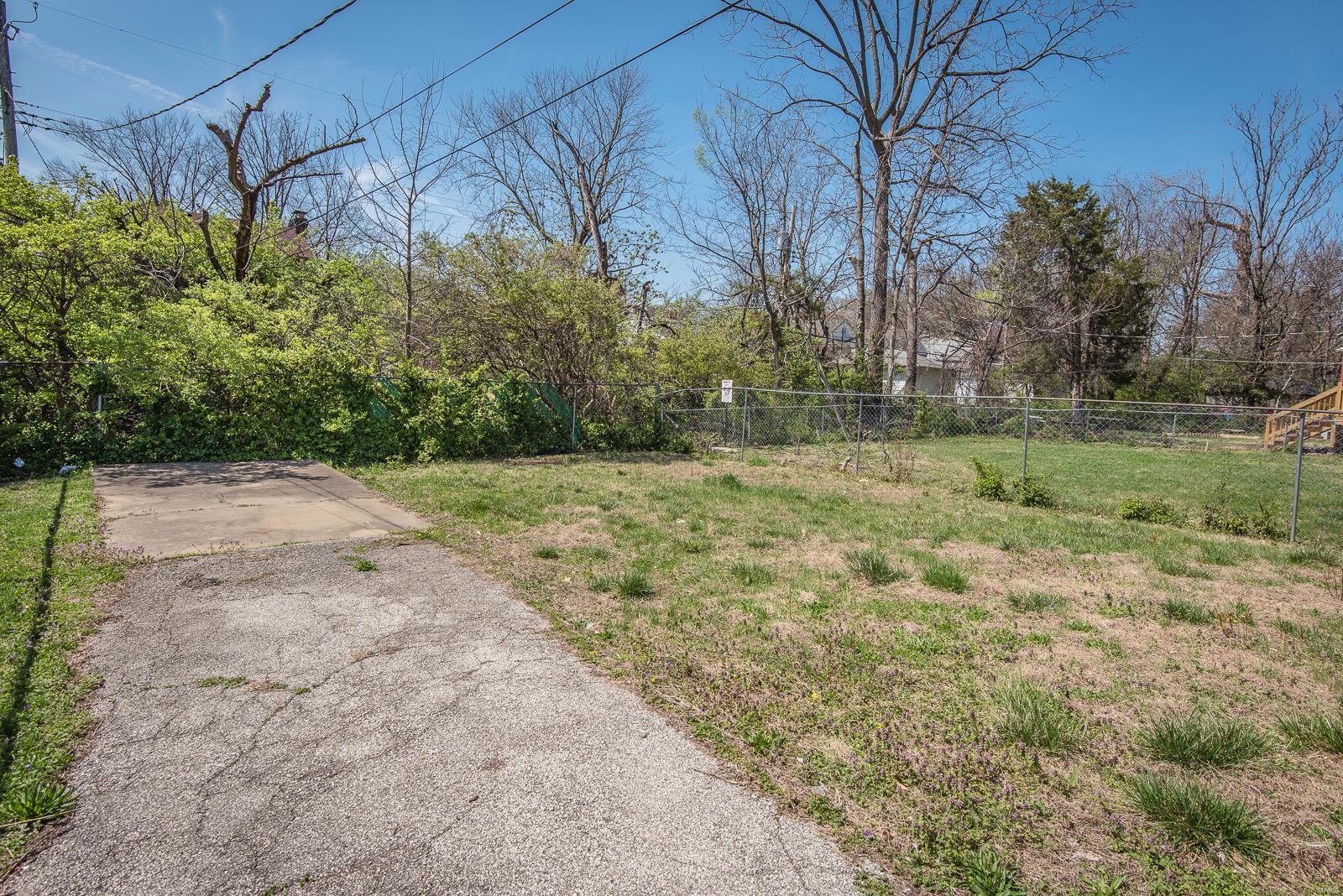 St Louis, Missouri 63130, United States, 4 Bedrooms Bedrooms, ,1 BathroomBathrooms,Residential,Pending,101094