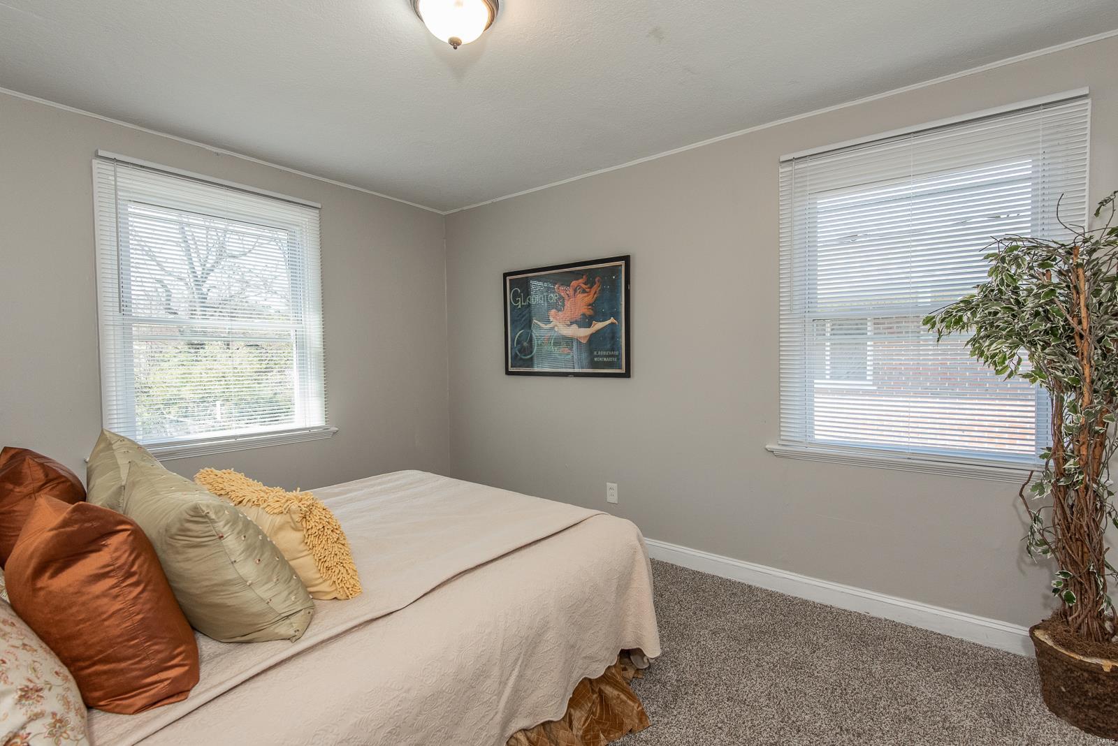 St Louis, Missouri 63130, United States, 4 Bedrooms Bedrooms, ,1 BathroomBathrooms,Residential,Pending,101094