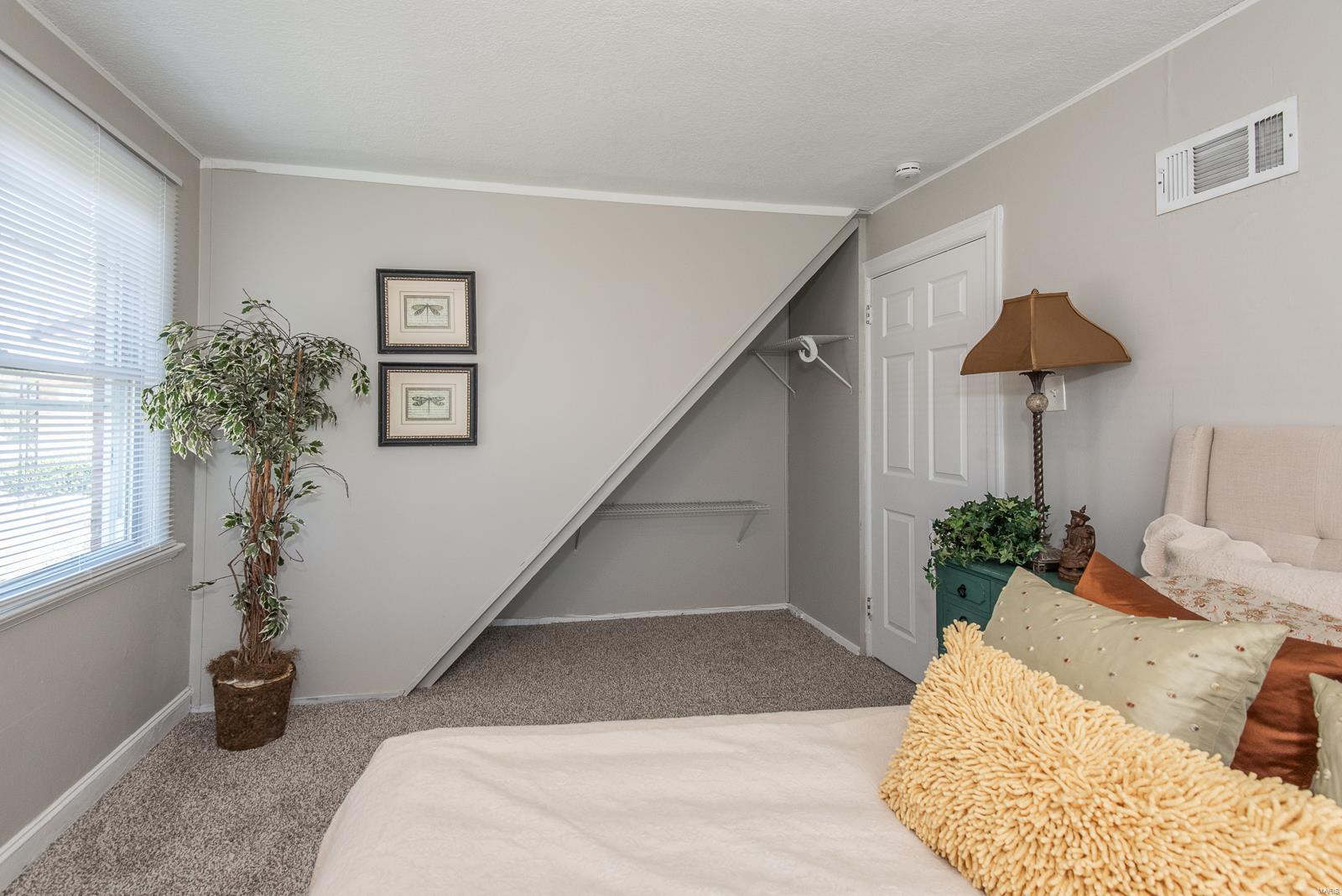 St Louis, Missouri 63130, United States, 4 Bedrooms Bedrooms, ,1 BathroomBathrooms,Residential,Pending,101094