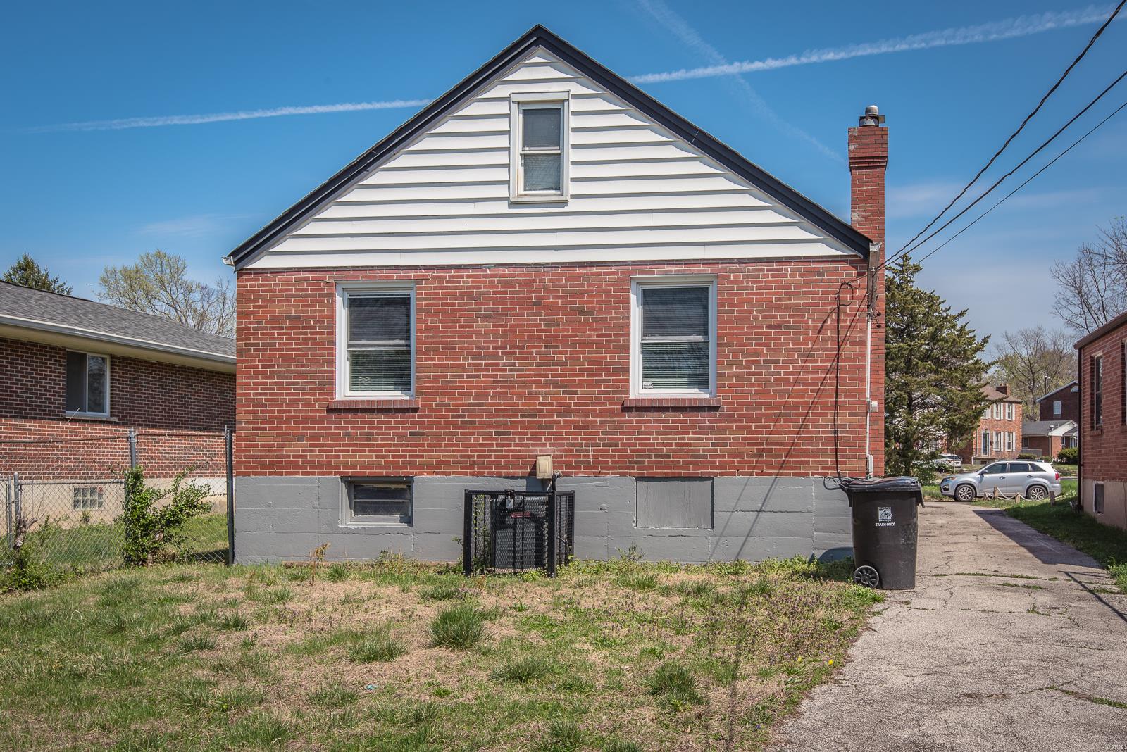 St Louis, Missouri 63130, United States, 4 Bedrooms Bedrooms, ,1 BathroomBathrooms,Residential,Pending,101094