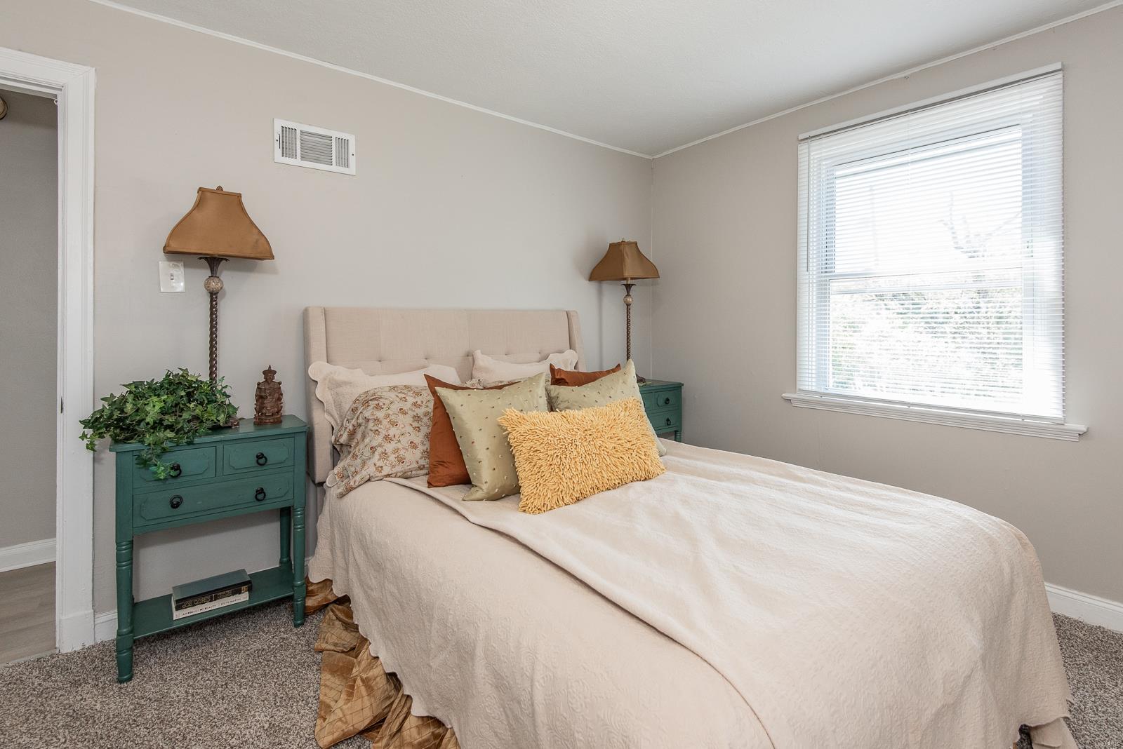 St Louis, Missouri 63130, United States, 4 Bedrooms Bedrooms, ,1 BathroomBathrooms,Residential,Pending,101094