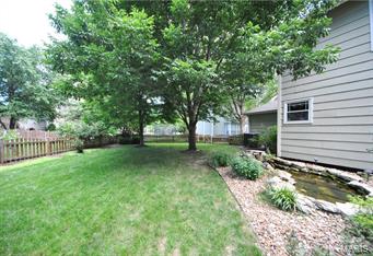 Twin Chimneys - Residential