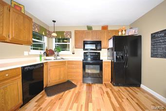 Twin Chimneys - Residential