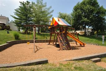 Twin Chimneys - Residential