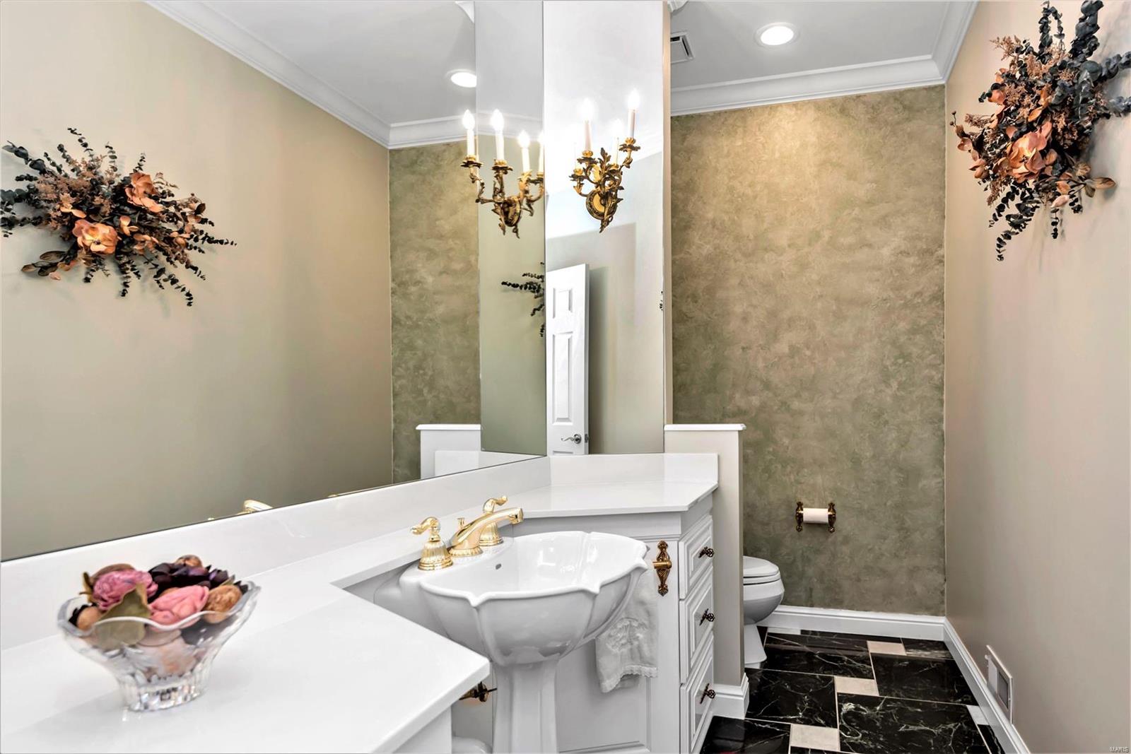 The Hamptons - Residential