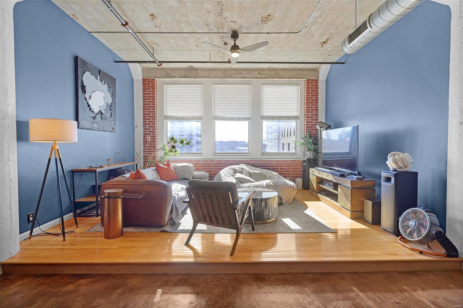 1511 Locust Street 308