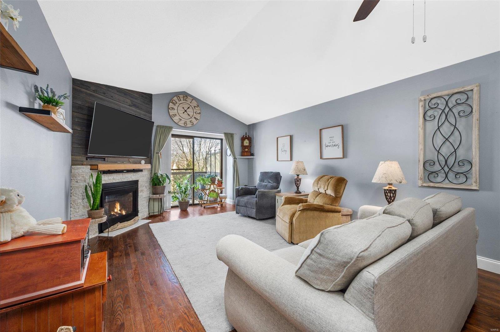 Duchesne Parque Condo 21 - Residential