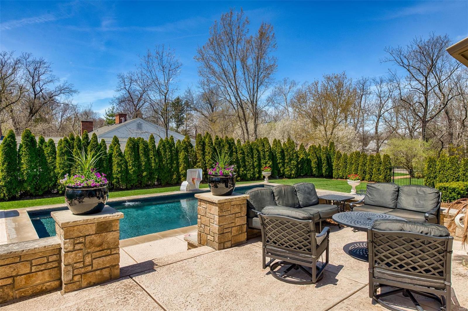 Frontenac Estates - Residential