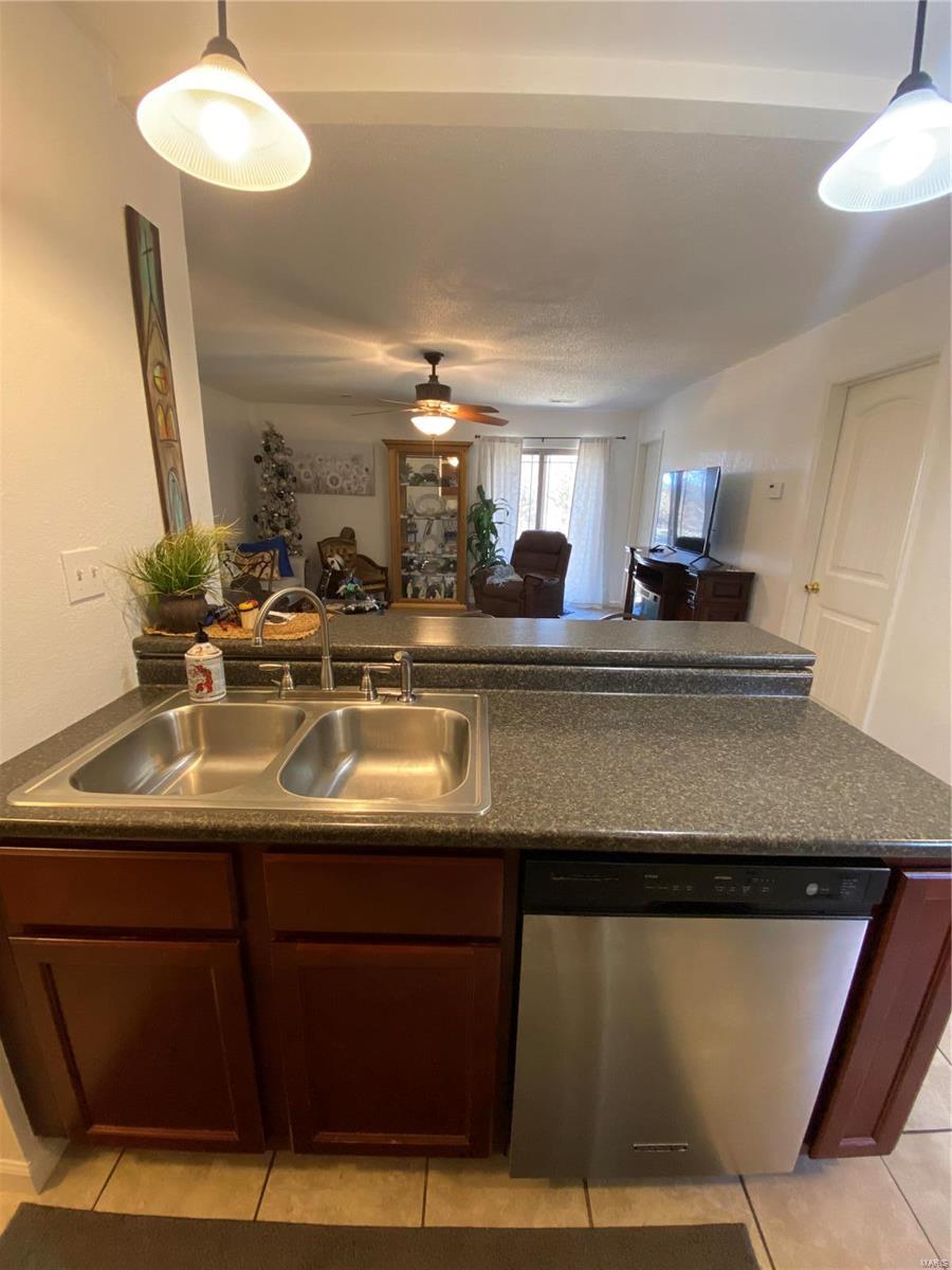 Riviera Fine Living Ph 1 Un 2 - Residential