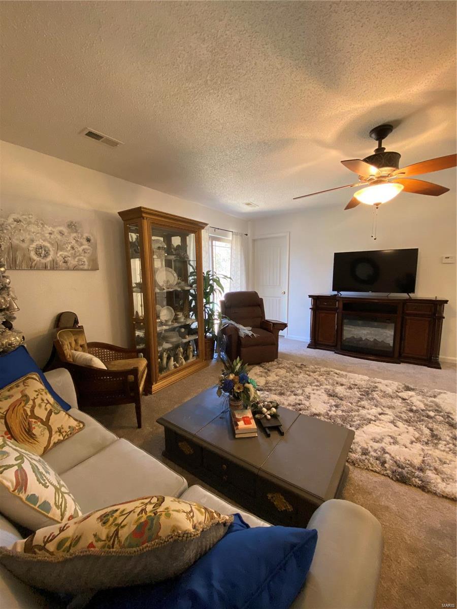 Riviera Fine Living Ph 1 Un 2 - Residential
