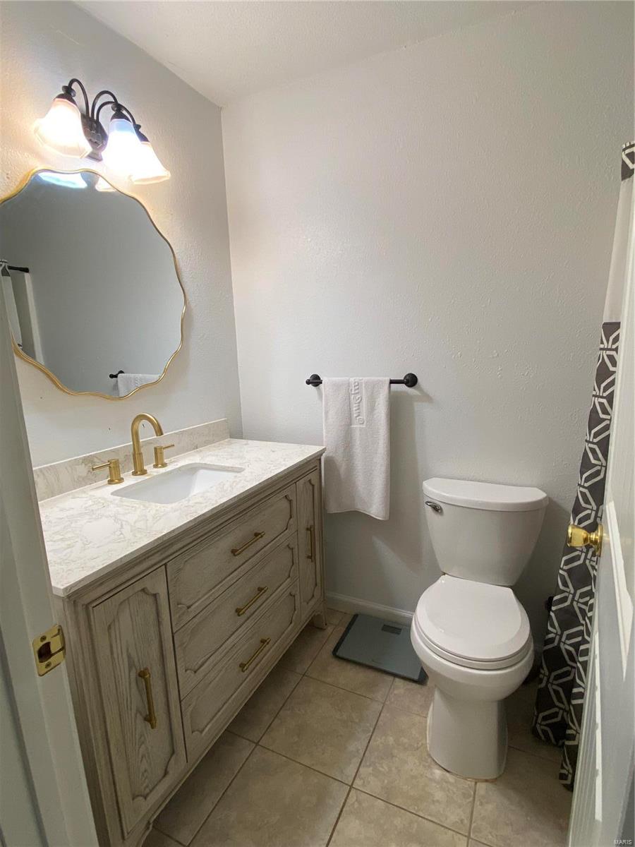 Riviera Fine Living Ph 1 Un 2 - Residential