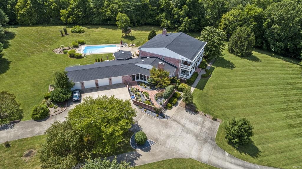 Cape Lacroix Farms - Residential