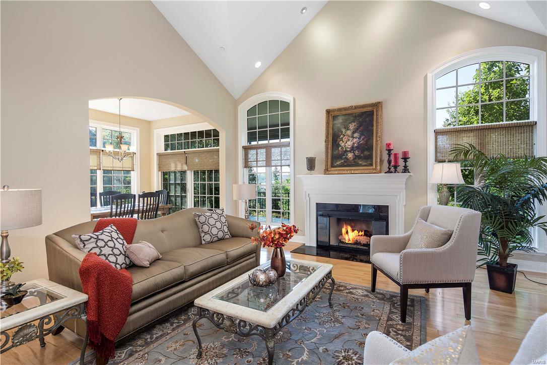 Bonhomme on the Grove - Residential