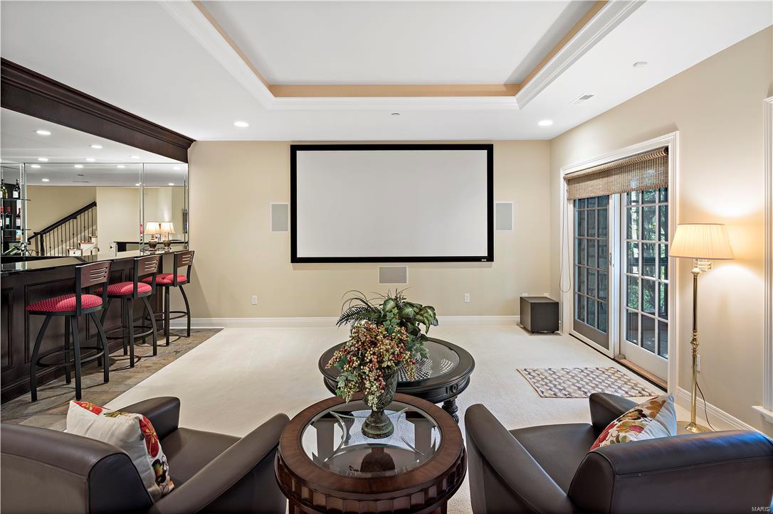 Bonhomme on the Grove - Residential