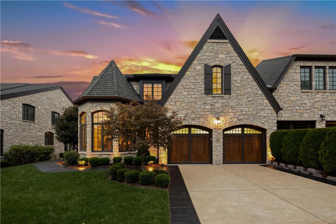 Bonhomme on the Grove - Residential