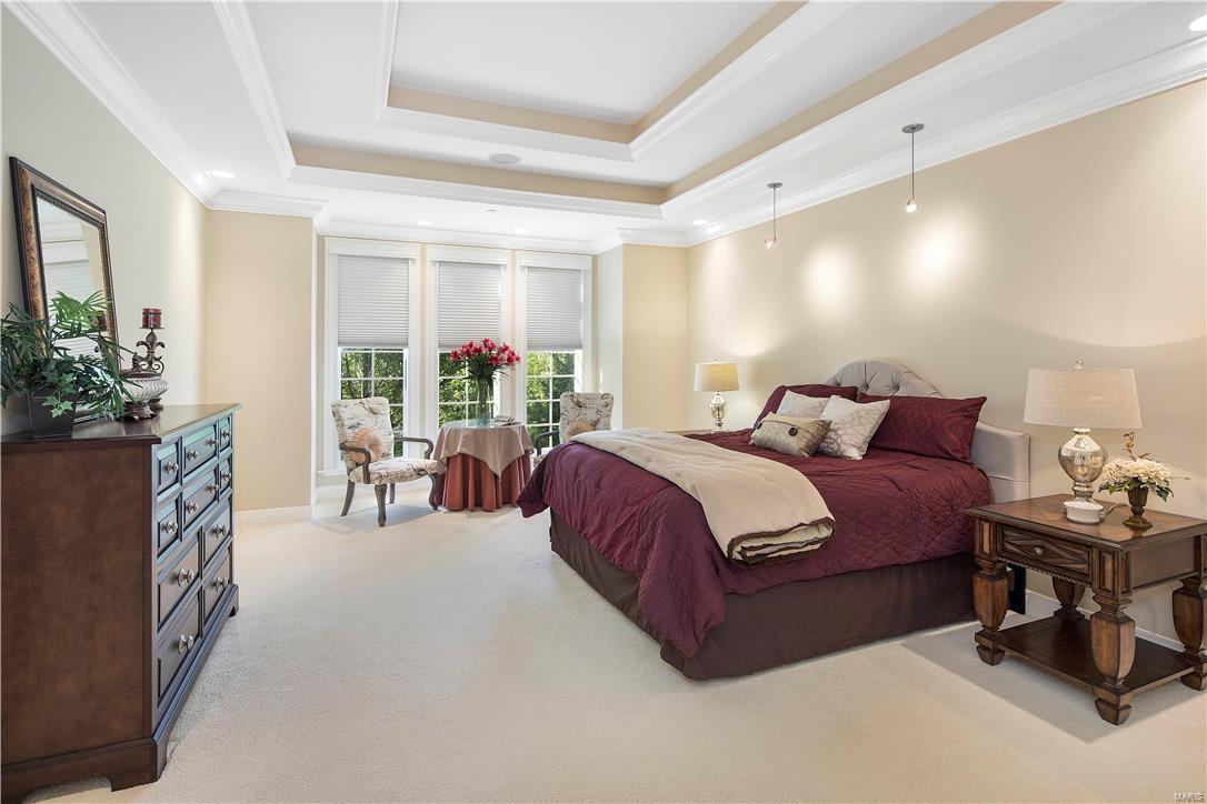 Bonhomme on the Grove - Residential