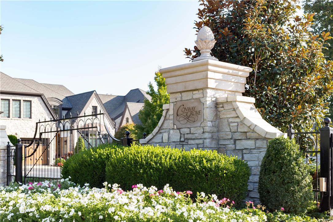 Bonhomme on the Grove - Residential