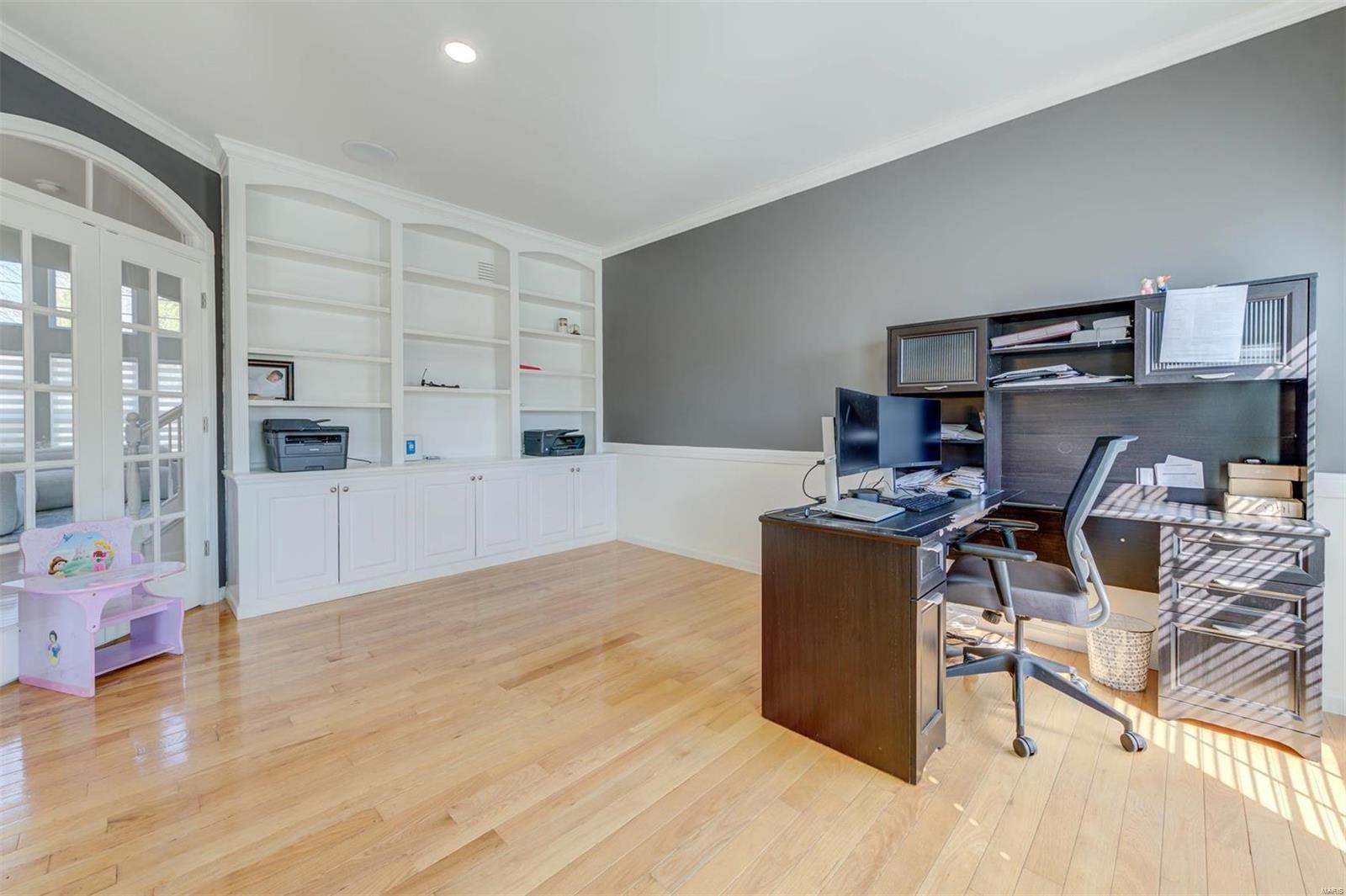 4217 Courtney Manor Drive