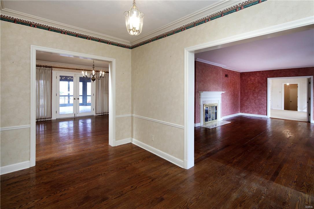 Old Warson Subd - Residential