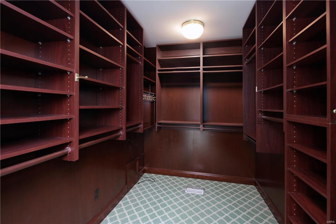 Old Warson Subd - Residential