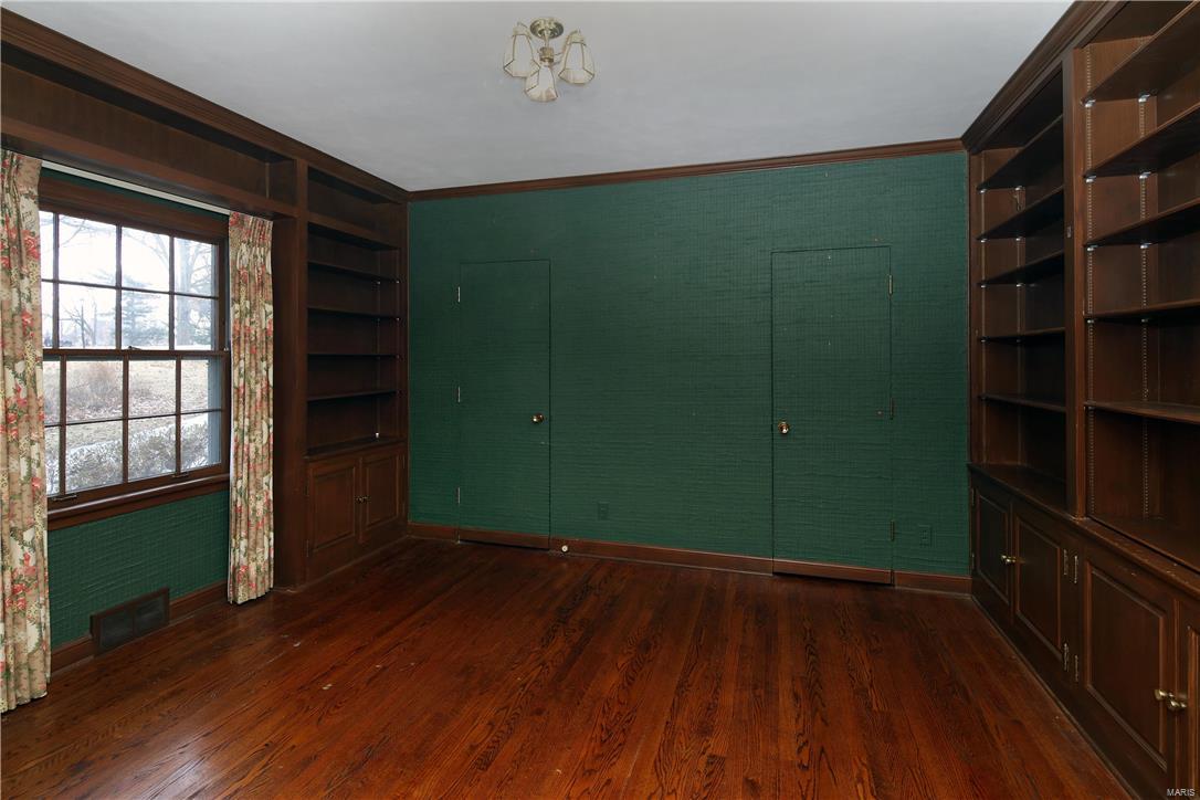 Old Warson Subd - Residential