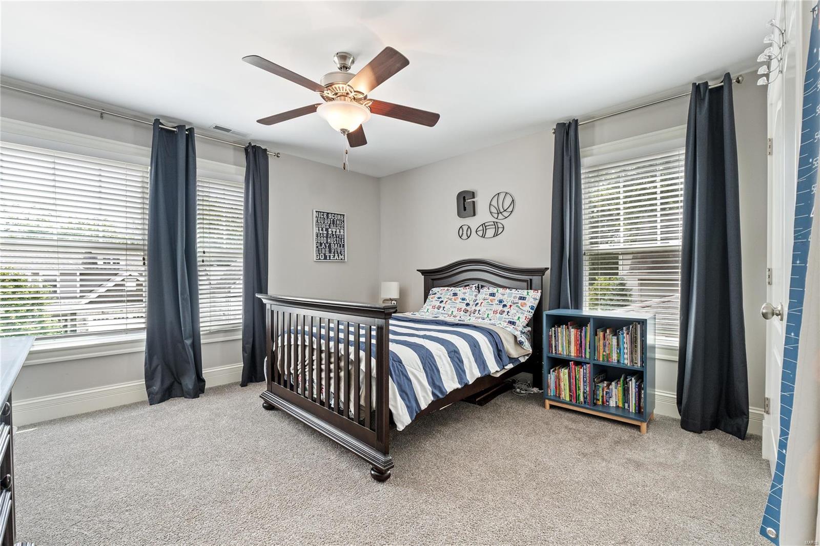 911 Evans Ave Lt Split - Residential