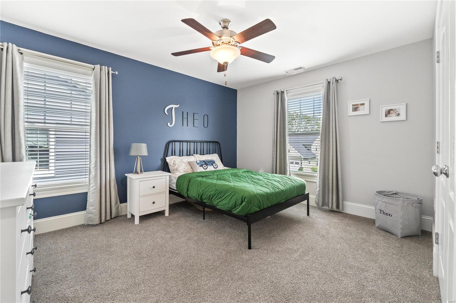 911 Evans Ave Lt Split - Residential